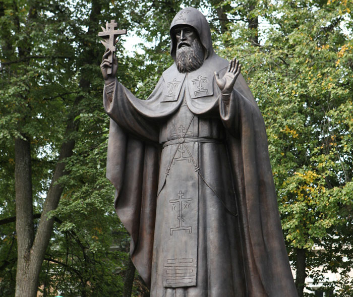 Monument to Kuksha Pecherskiy